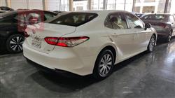 تۆیۆتا کامری